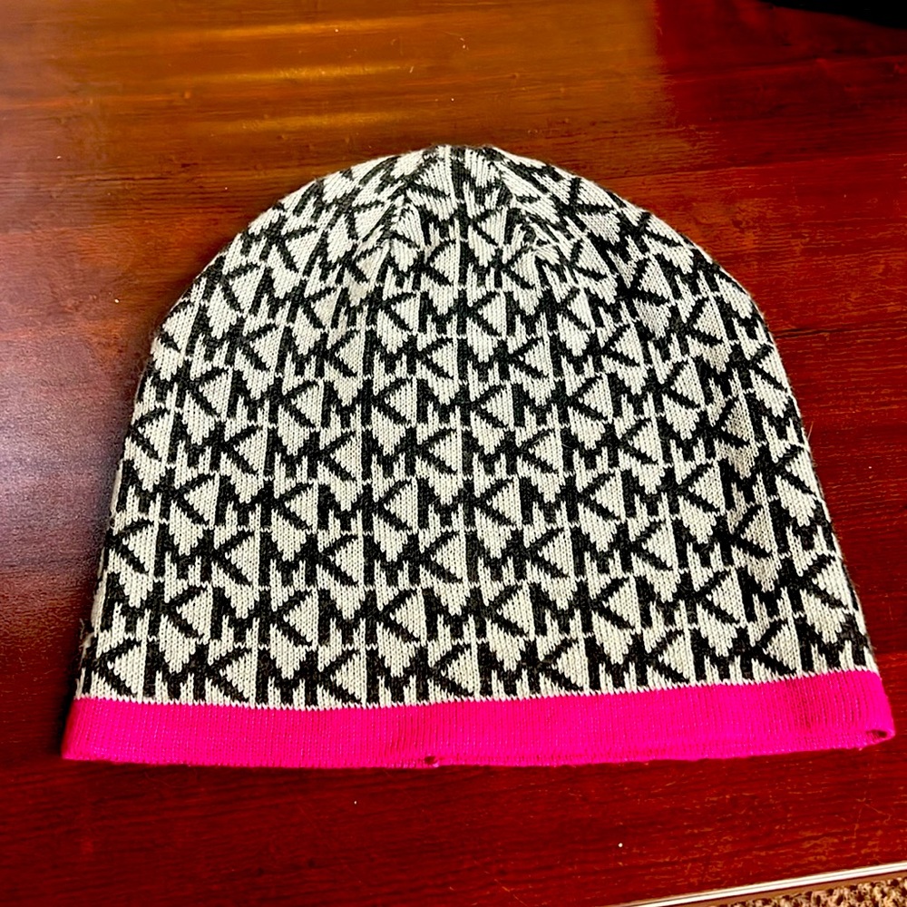 EUC Michael Kors Monogram Beanie